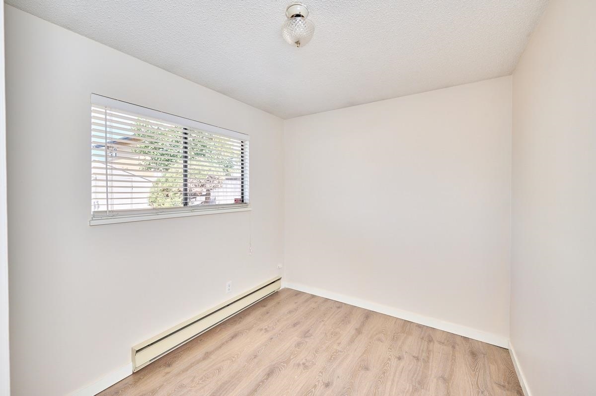 Powder Room Photo of 11371 Frigate Court, Richmond, BC