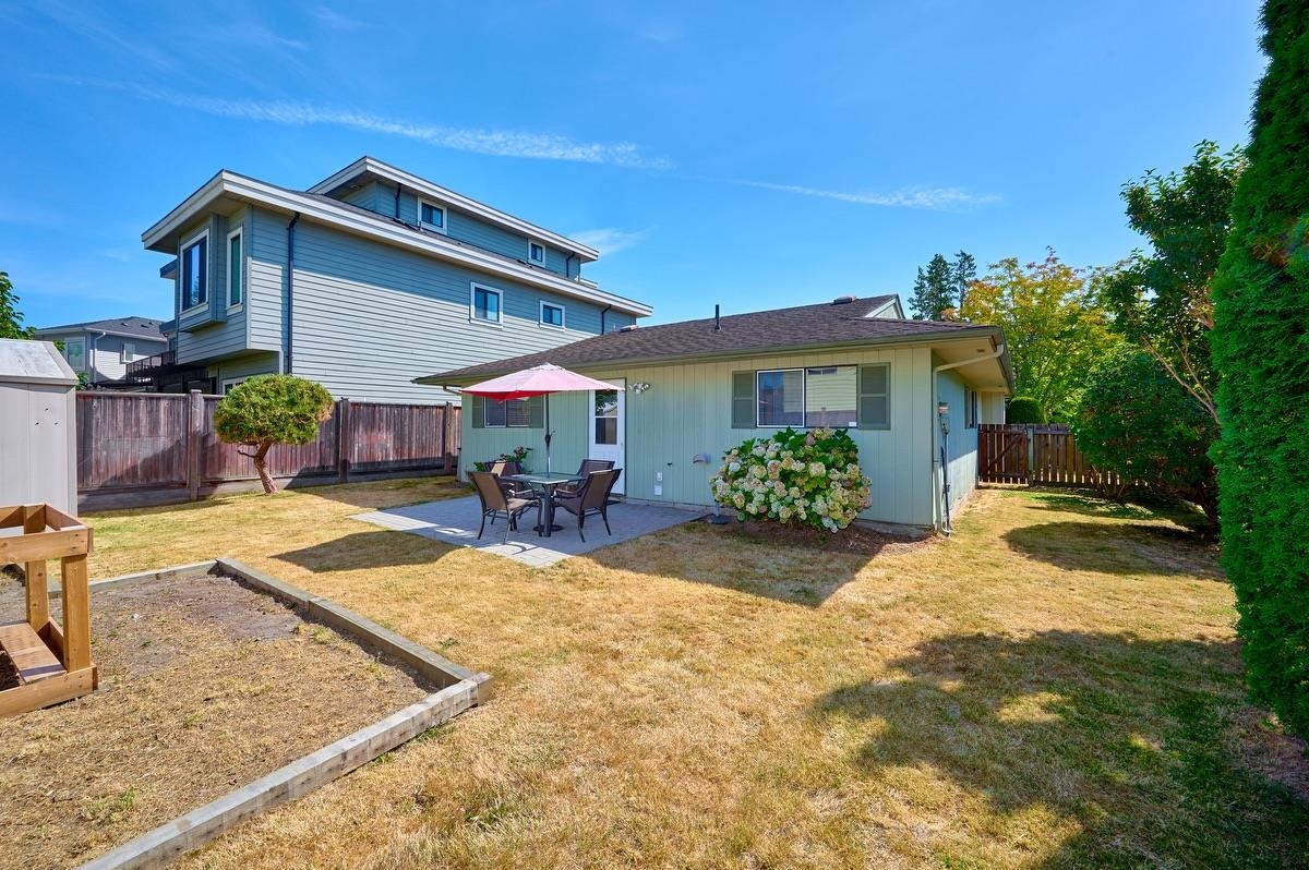 Staircase Photo of 11371 Frigate Court, Richmond, BC