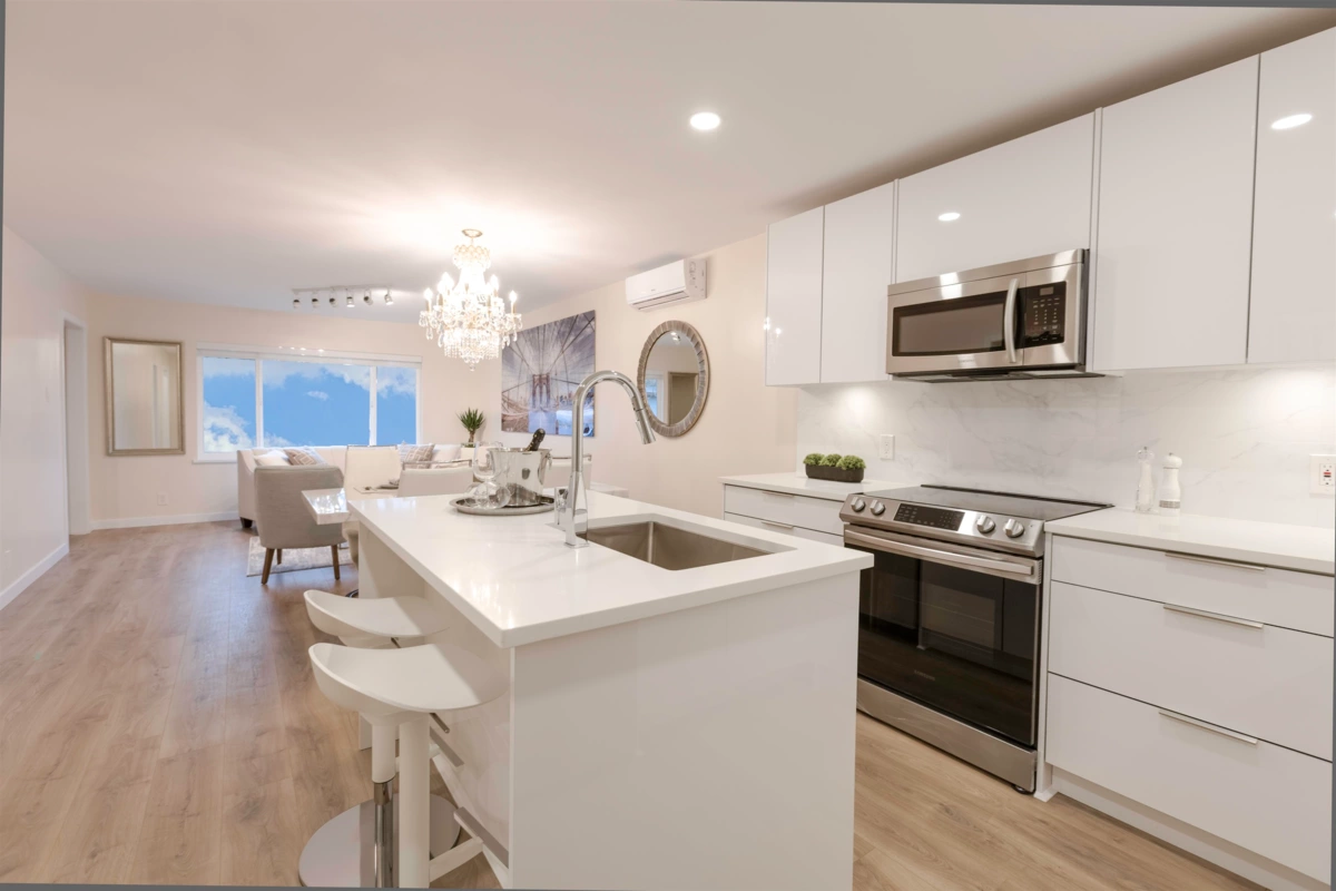 Exterior Rear Photo of 409 15739 Fraser Highway, Surrey, BC