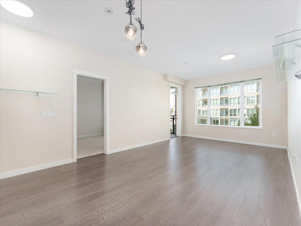 Family Room Photo of 301 9388 Mckim Way, Richmond, BC