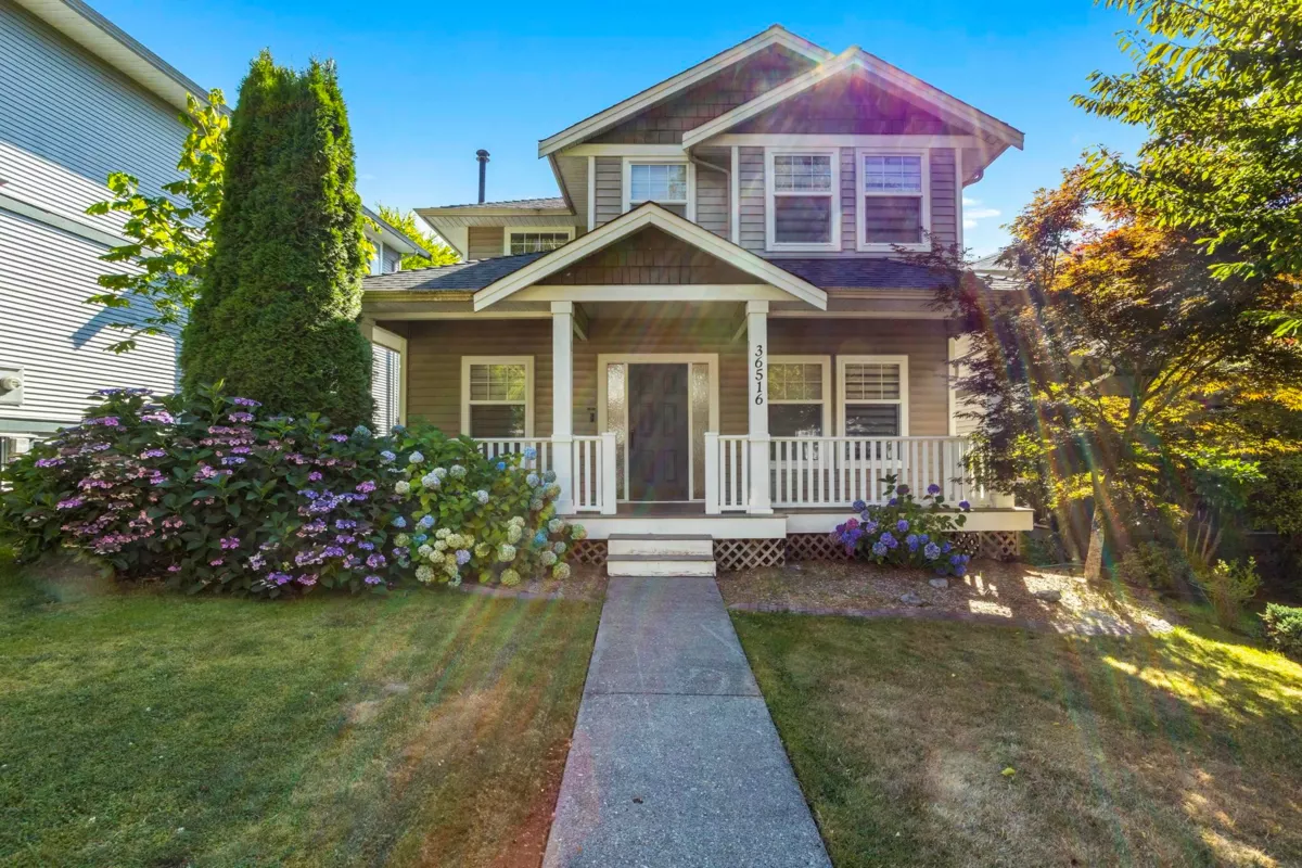 Exterior Front Photo of 36516 Lester Pearson Way, Abbotsford, BC