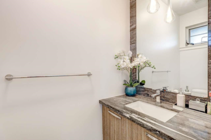 Hallway Photo of 3 6350 142 Street, Surrey, BC