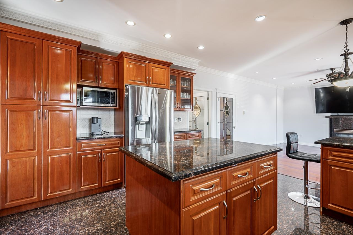 Bedroom 3 Photo of 1306 E 60 Avenue, Vancouver, BC