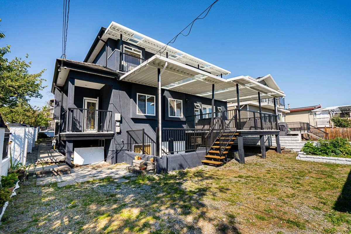 Fitness Center Photo Near 1306 E 60 Avenue, Vancouver, BC