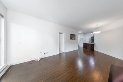 Walk-In Closet Photo of 308 19830 56 Avenue, Langley, BC