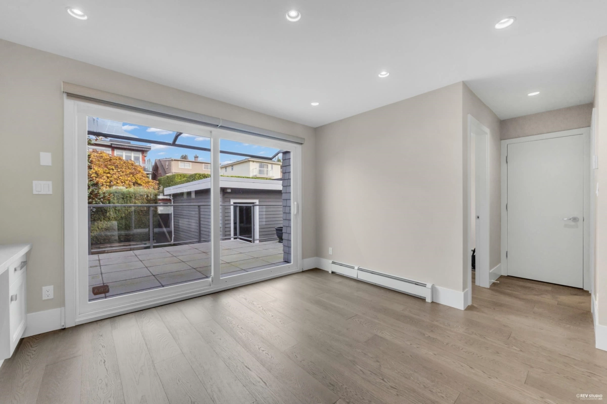 Bedroom 4 Photo of 1251 Clyde Avenue, West Vancouver, BC