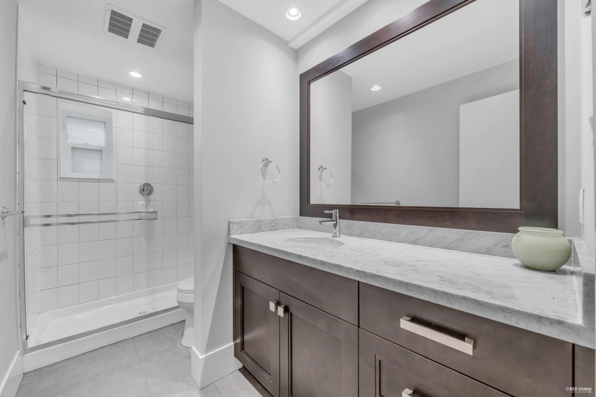 Outdoor Kitchen Photo of 1251 Clyde Avenue, West Vancouver, BC