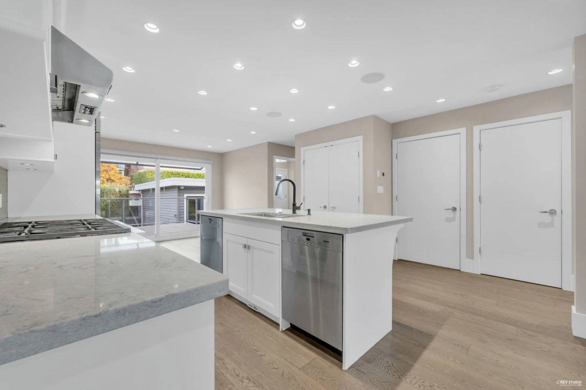 Primary Bedroom Photo of 1251 Clyde Avenue, West Vancouver, BC