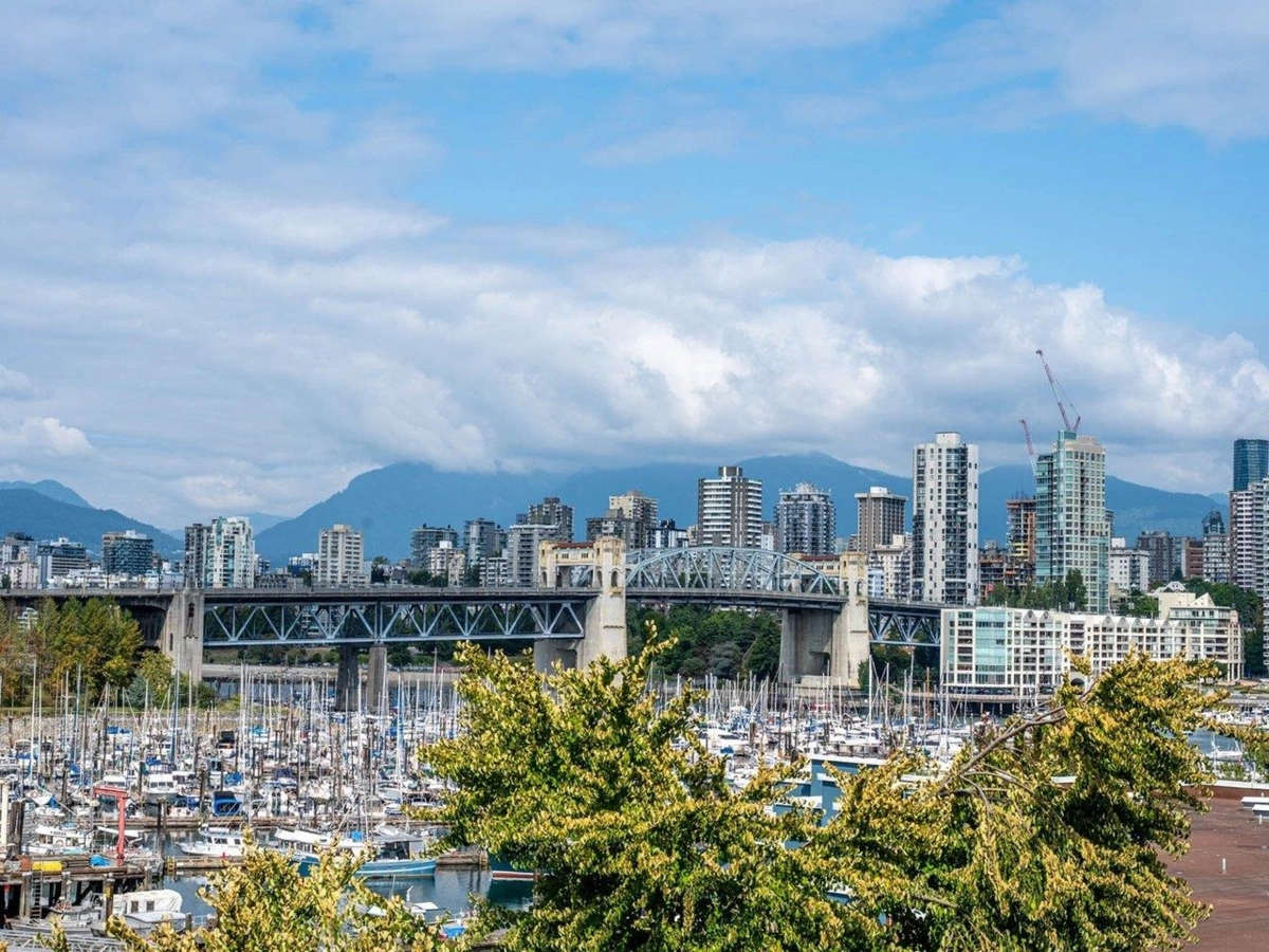 Exterior Front Photo of 604 1508 Mariner Walk, Vancouver, BC