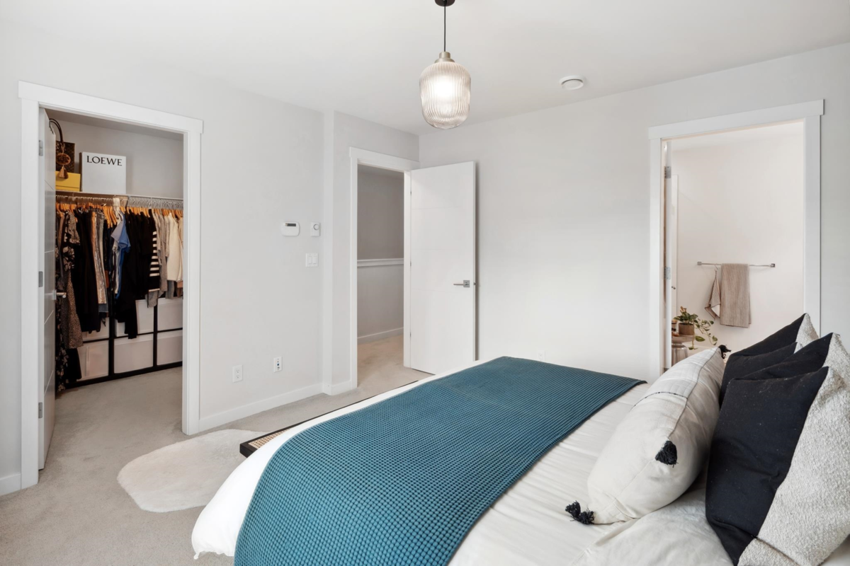 Bedroom 3 Photo of 16447 24 Avenue, Surrey, BC