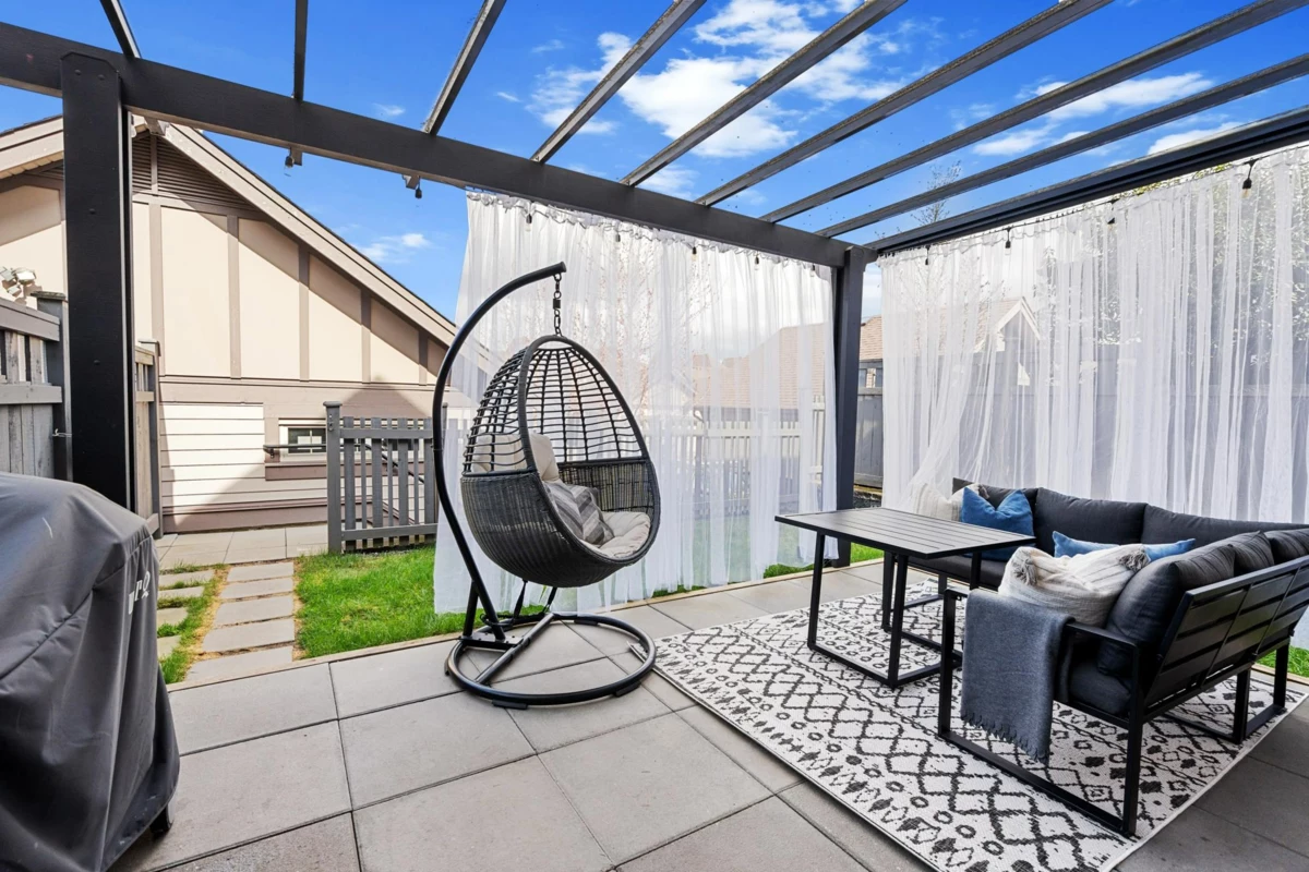 Outdoor Patio Photo of 16447 24 Avenue, Surrey, BC