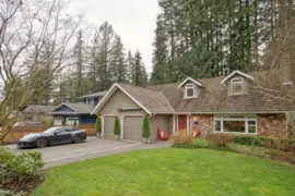 2569 Hyannis Point, North Vancouver, BC