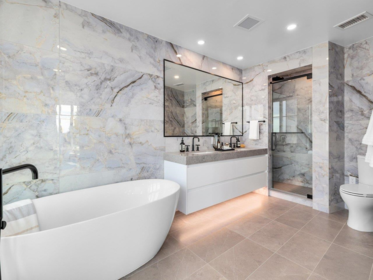 Guest Bathroom Photo of 309 2096 W 47th Avenue, Vancouver, BC