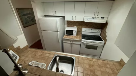 Kitchen Photo of 404 789 Drake Street, Vancouver, BC