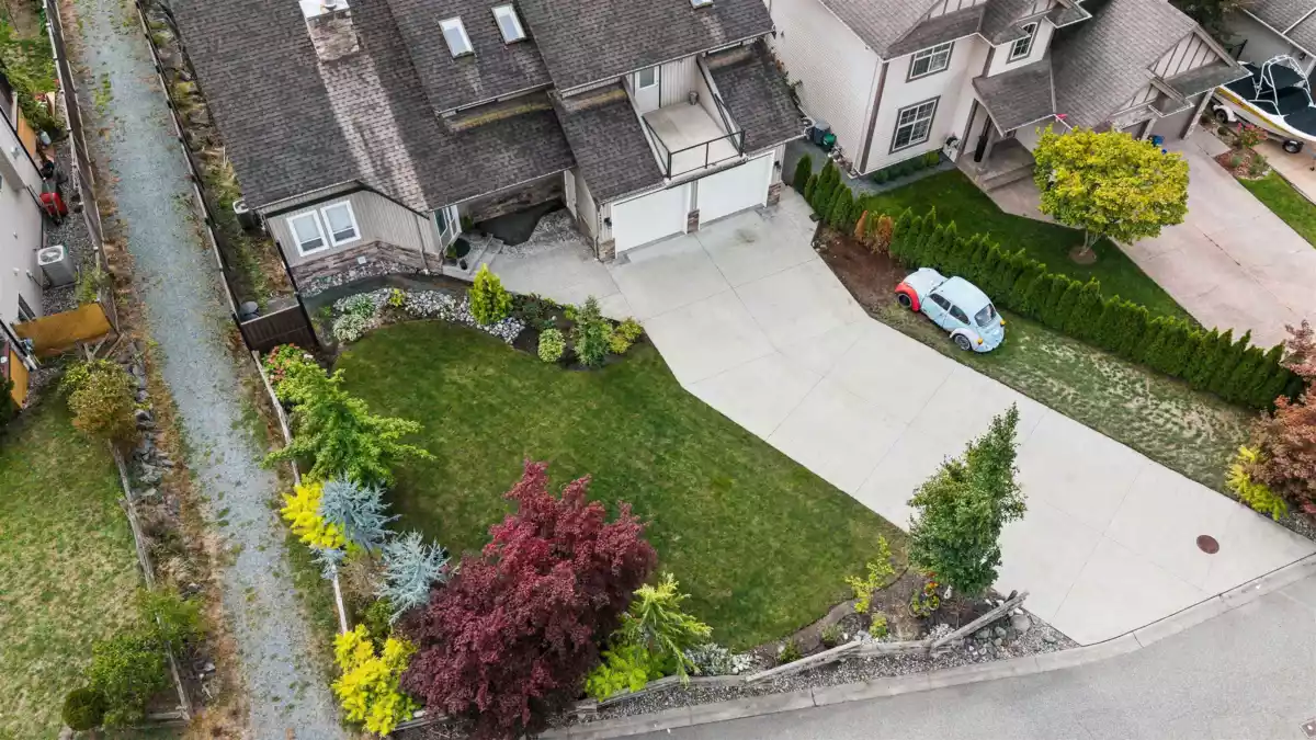 Community Amenities Photo (Clubhouse) of 46052 Bridle Ridge Crescent, Chilliwack, BC