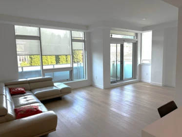 208 4988 Cambie Street, Vancouver, BC, Vancouver — Apartment/Condo for sale