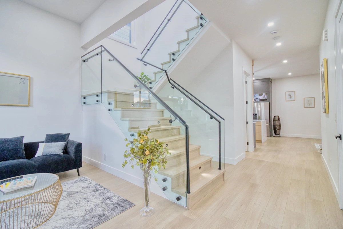 Dining Area Photo of 9112 156 Street, Surrey, BC
