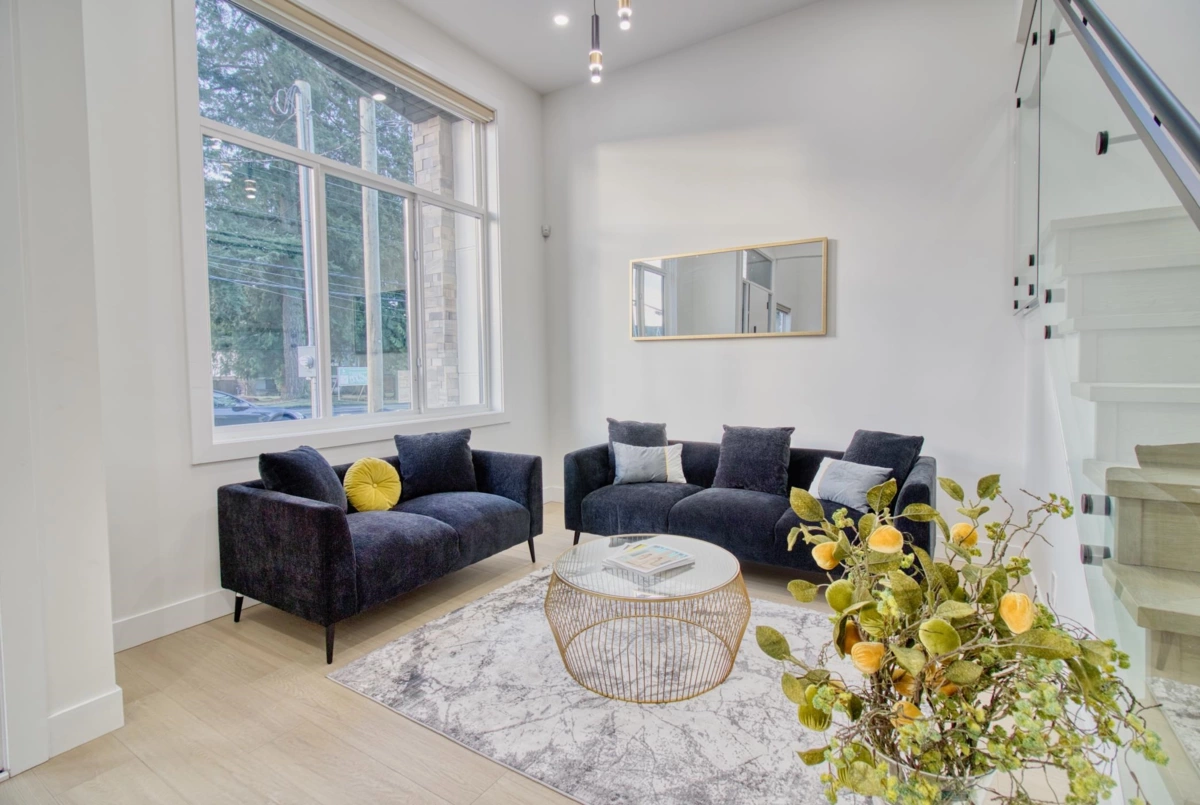 Kitchen Photo of 9112 156 Street, Surrey, BC