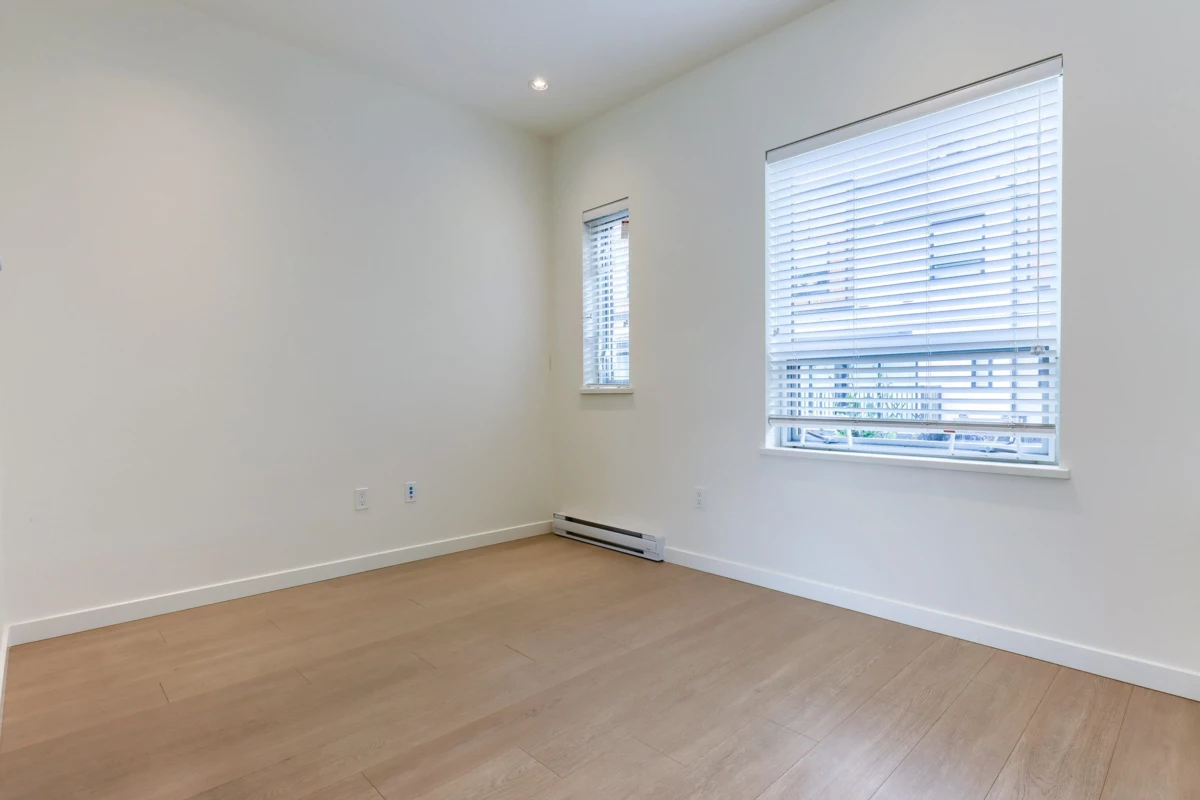 Powder Room Photo of 6 629 South Dyke Road, New Westminster, BC