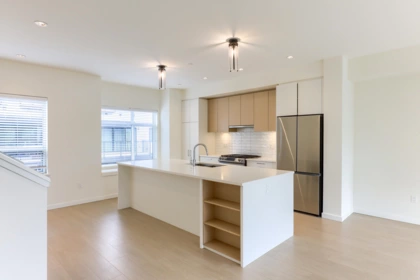 6 629 South Dyke Road, New Westminster, BC, New Westminster — Townhouse for sale