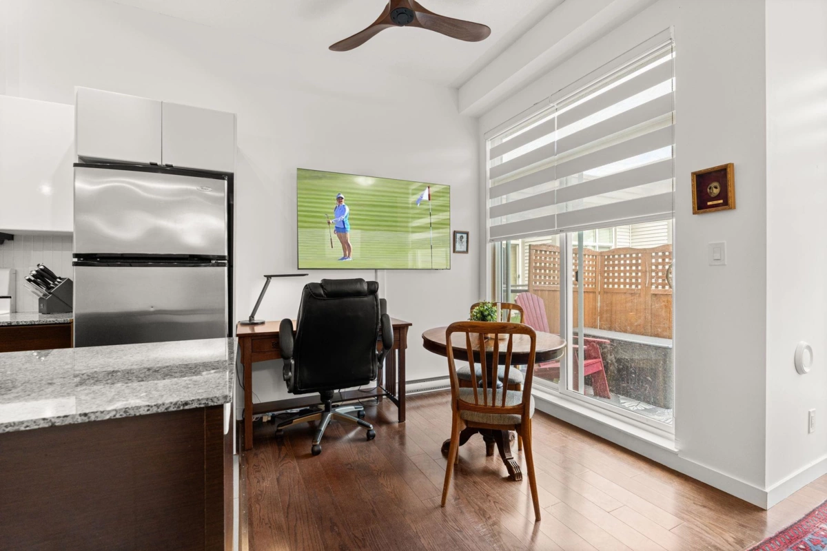 Primary Bedroom Photo of 524 13733 107a Avenue, Surrey, BC