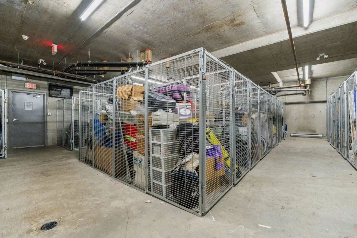 Staircase Photo of 524 13733 107a Avenue, Surrey, BC