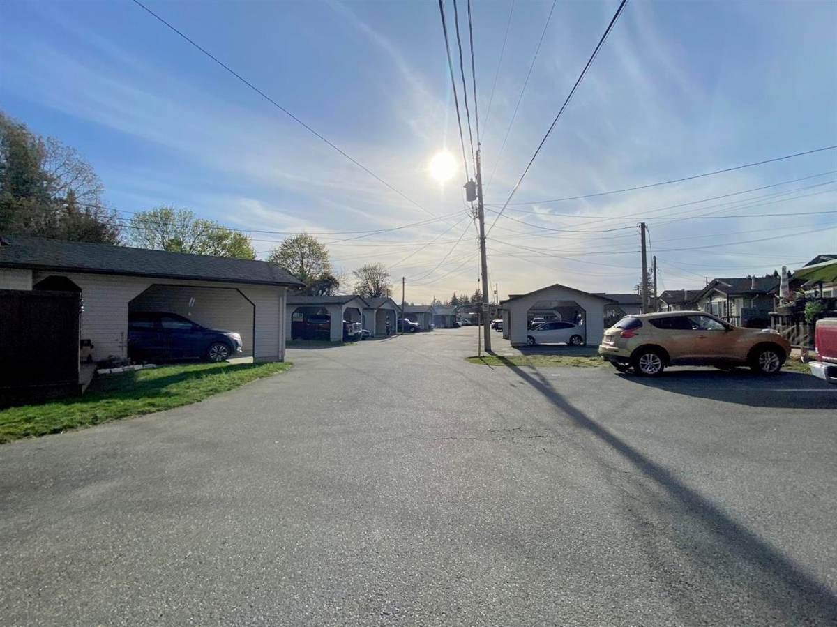 Mudroom Photo of 19 5648 Vedder Road, Chilliwack, BC