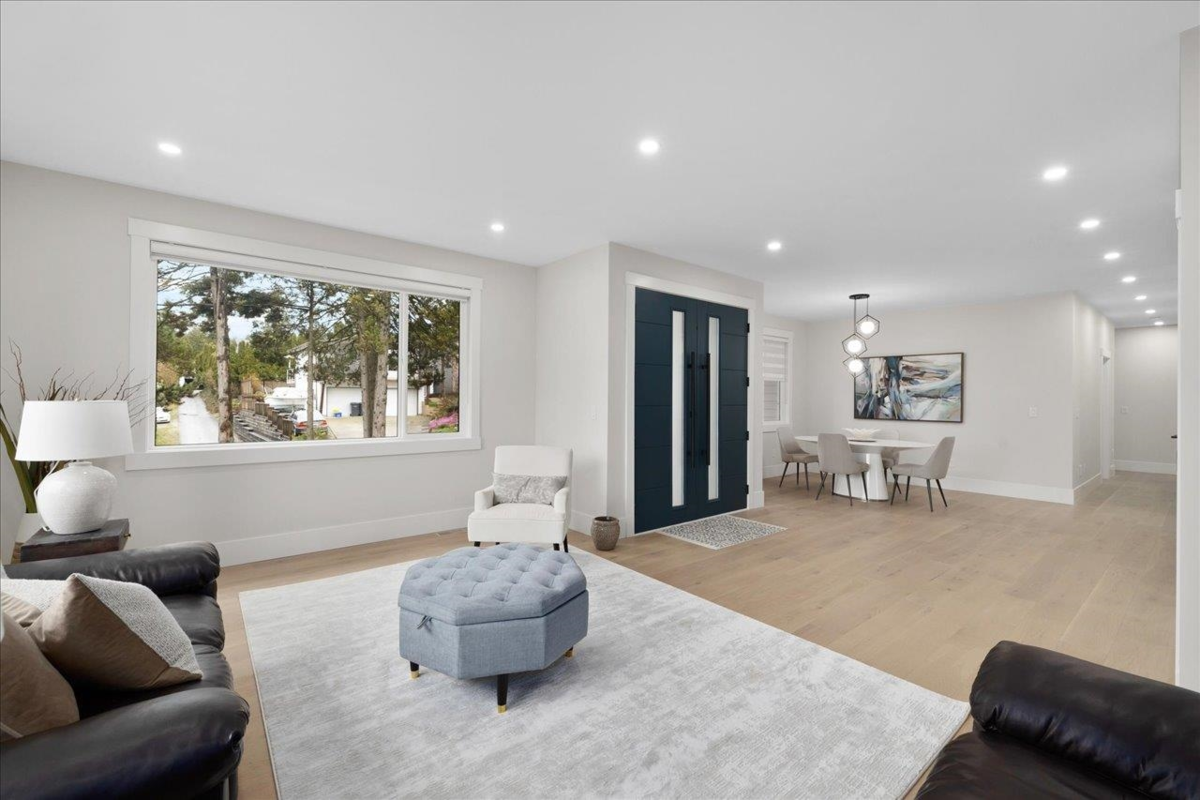Living Room Photo of 1930 Kaptey Avenue, Coquitlam, BC