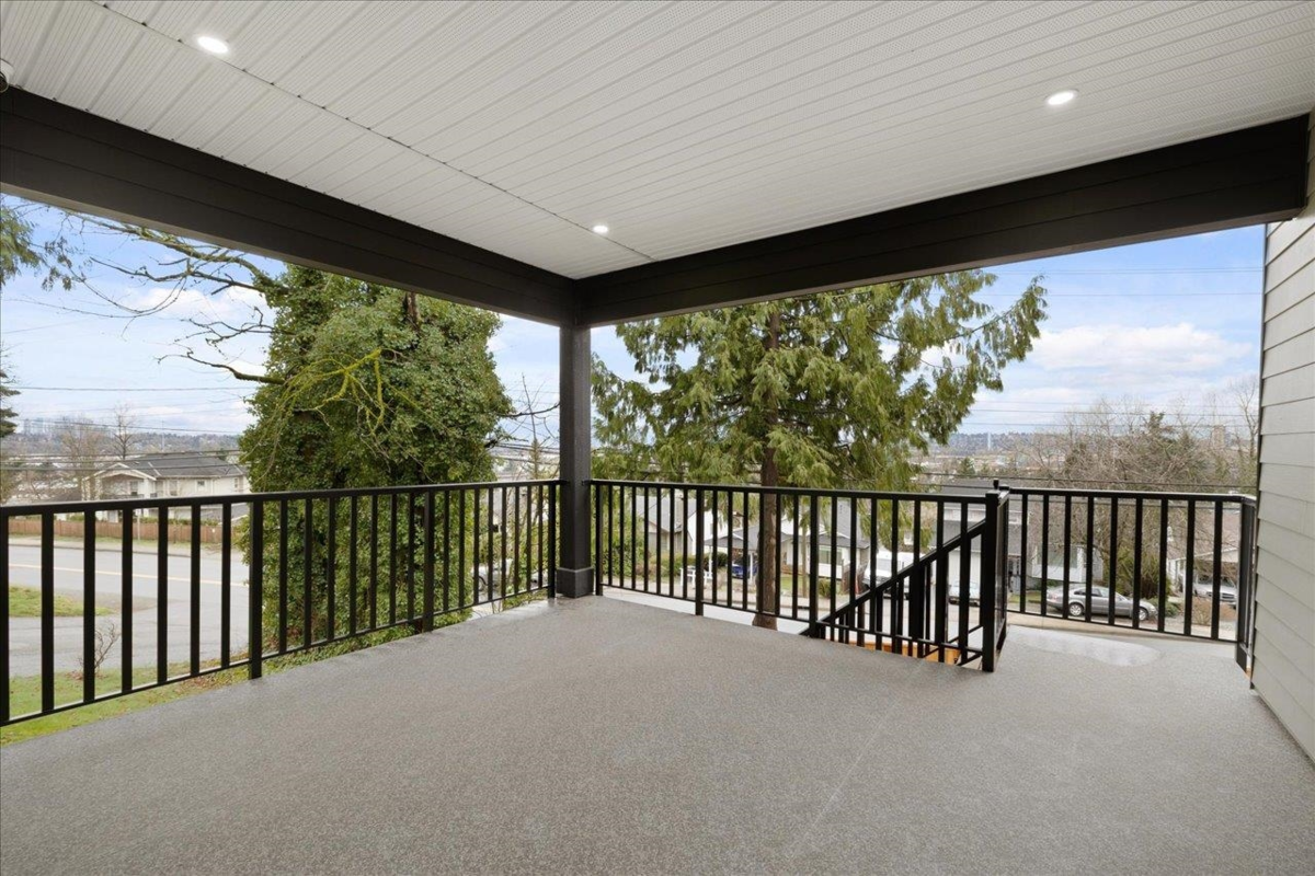 Powder Room Photo of 1930 Kaptey Avenue, Coquitlam, BC