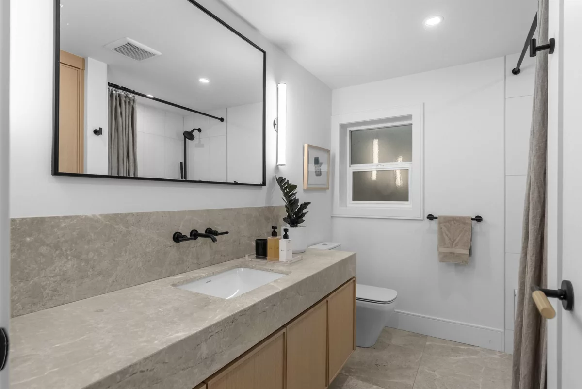 Garage Interior Photo of 5938 Elm Street, Vancouver, BC