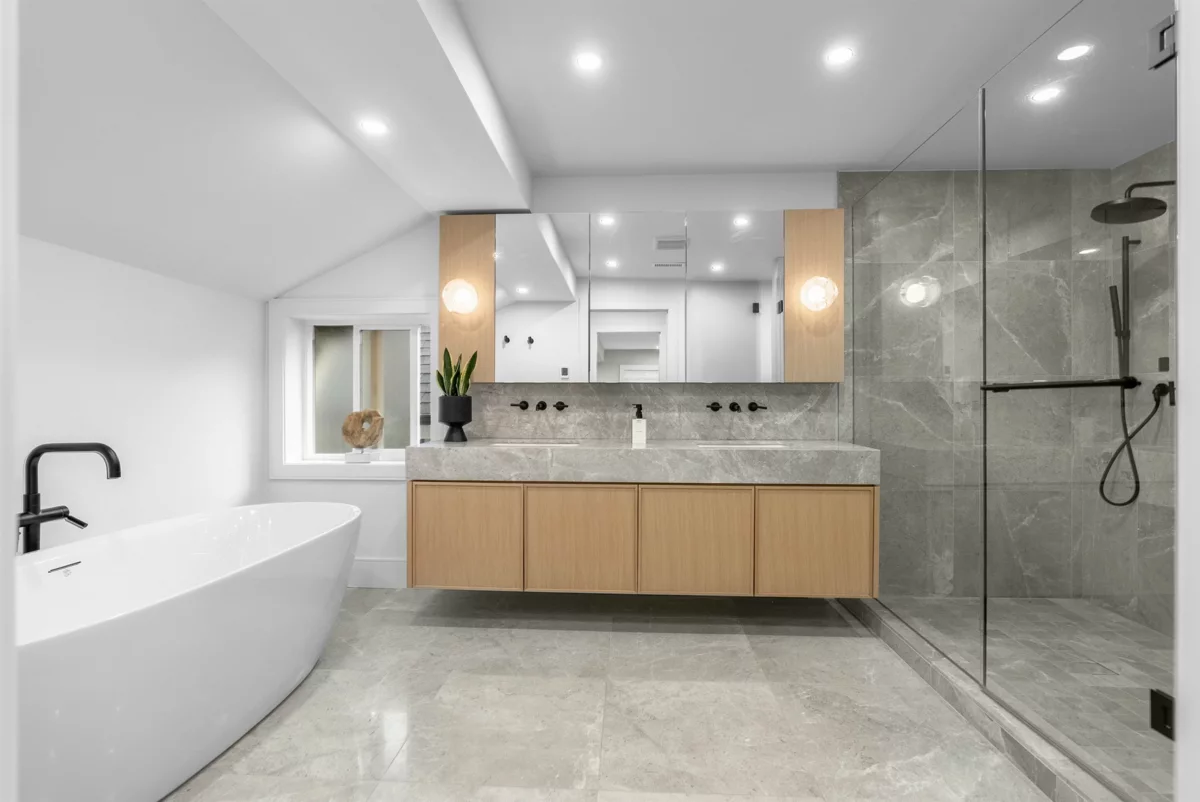 Garden / Landscaping Photo of 5938 Elm Street, Vancouver, BC