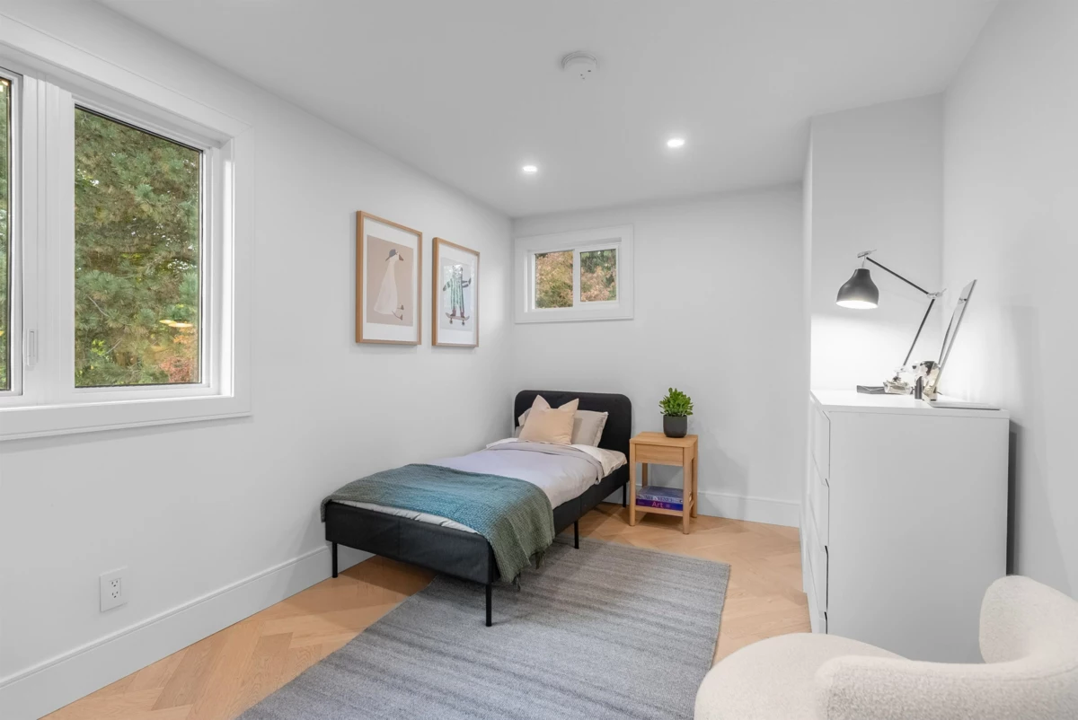 Mudroom Photo of 5938 Elm Street, Vancouver, BC