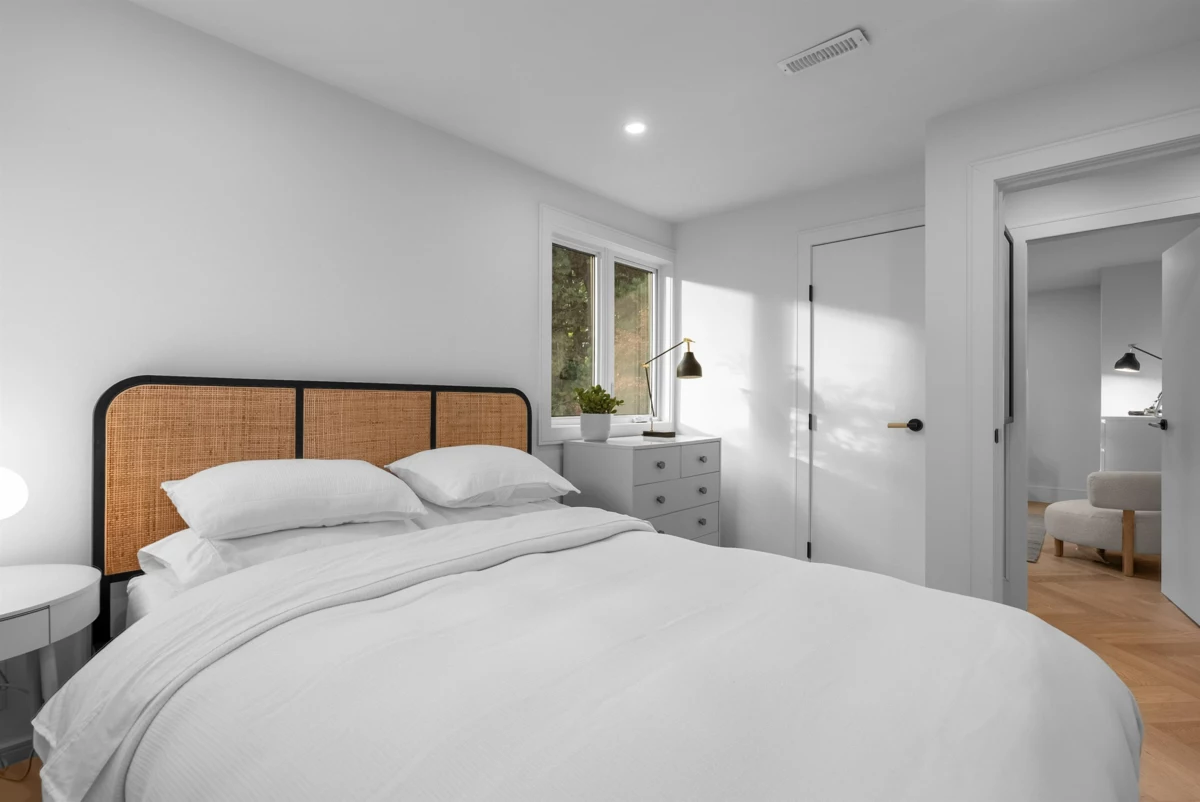 Staircase Photo of 5938 Elm Street, Vancouver, BC