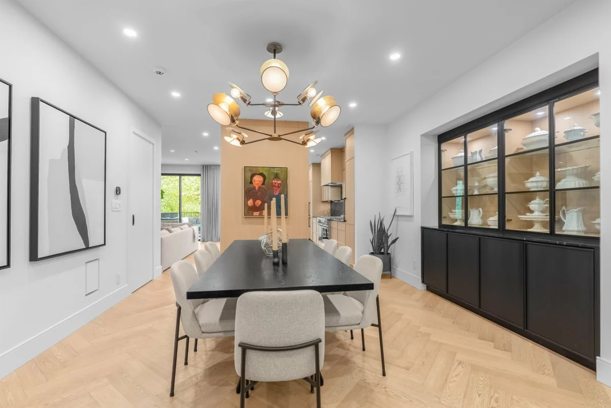 Walk-In Closet Photo of 5938 Elm Street, Vancouver, BC