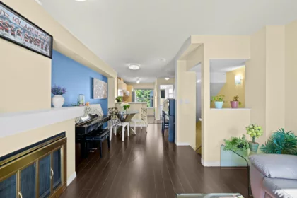 3 7111 Lynnwood Drive, Richmond, BC, Richmond — Townhouse for sale