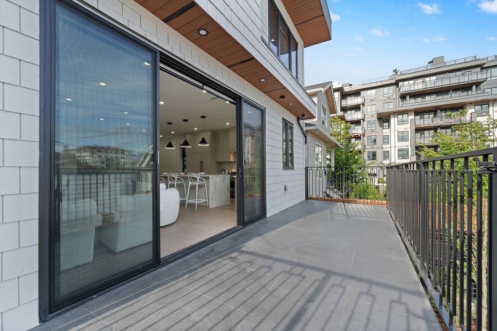 Neighborhood Park Photo Near 3 2282 E 8th Avenue, Vancouver, BC