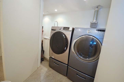 Mudroom Photo of 283 Columbia Street, Vancouver, BC