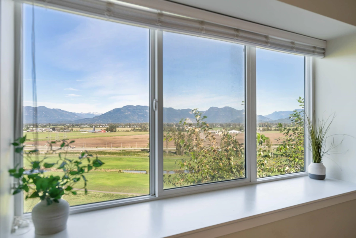 Hallway Photo of 10 50634 Ledgestone Place, Chilliwack, BC