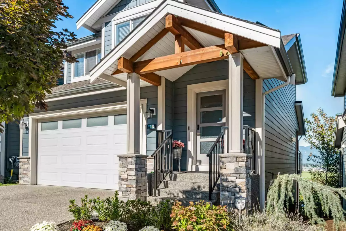 Playground / Recreational Area Near 10 50634 Ledgestone Place, Chilliwack, BC