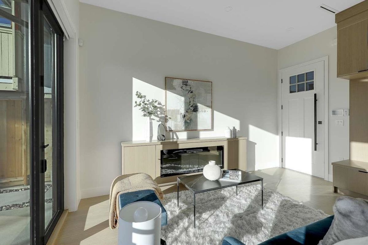 Bedroom 4 Photo of 2 3558 Turner Street, Vancouver, BC