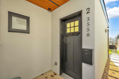 2 3558 Turner Street, Vancouver, BC, Renfrew VE — 3 bed half duplex for sale