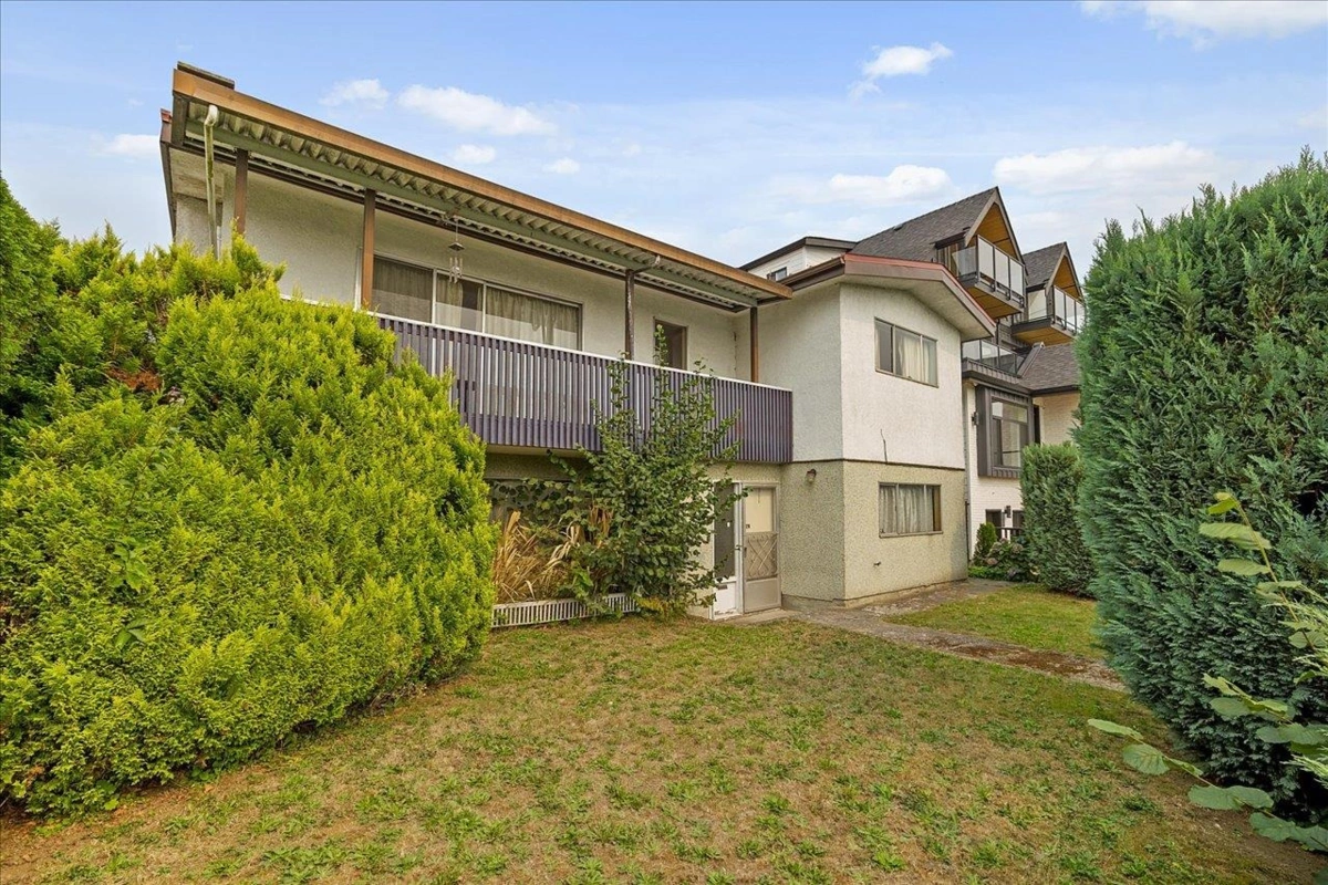 Dining Area Photo of 1149 E 63rd Avenue, Vancouver, BC