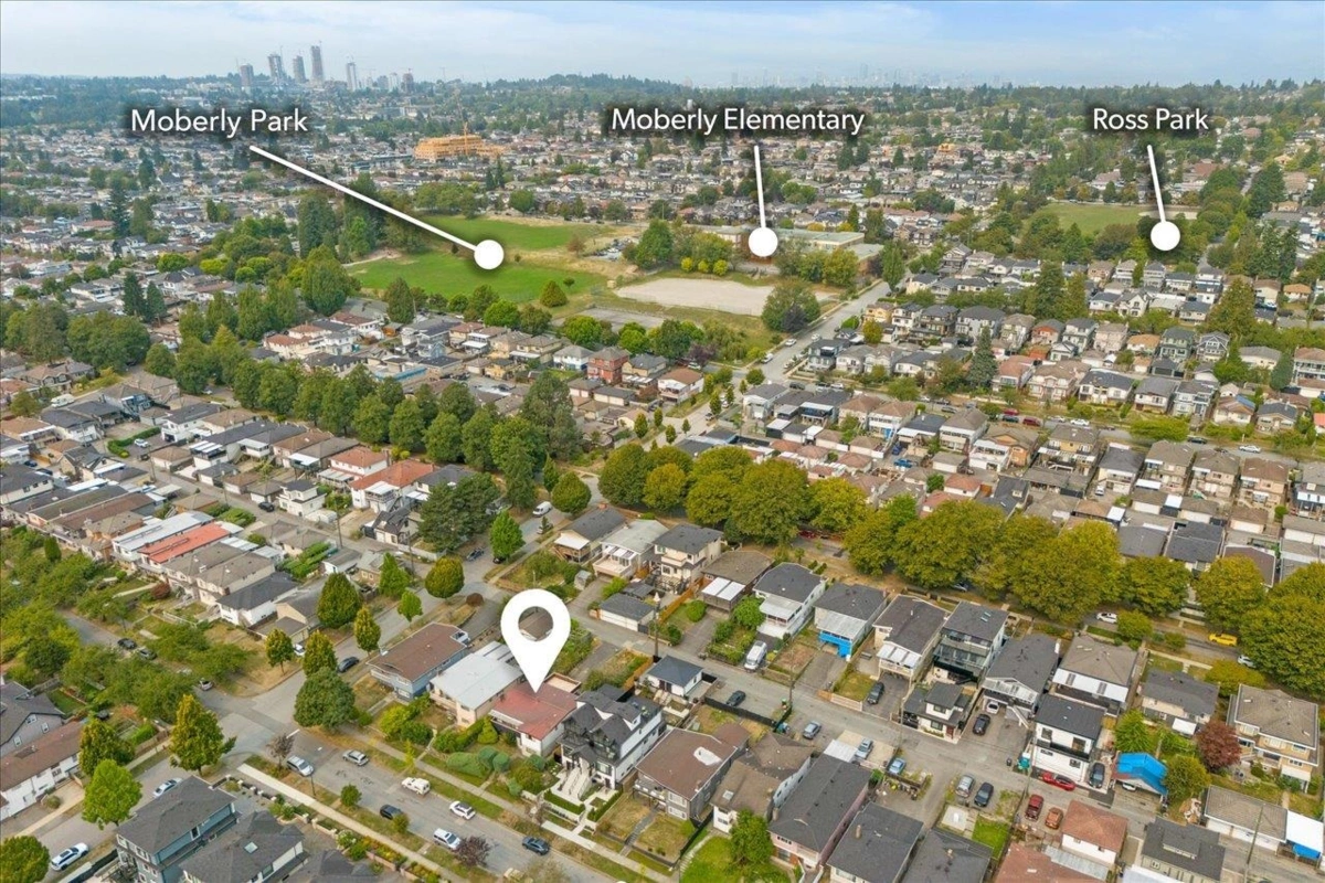 Kitchen Photo of 1149 E 63rd Avenue, Vancouver, BC