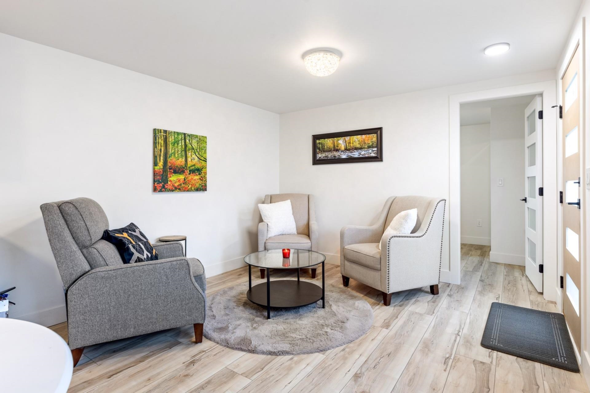 Kitchen Photo of 7 8953 Shook Road, Mission, BC