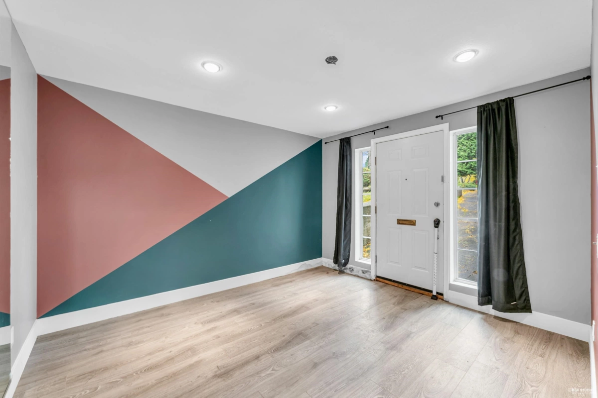 Outdoor Patio Photo of 2214 153a Street, Surrey, BC