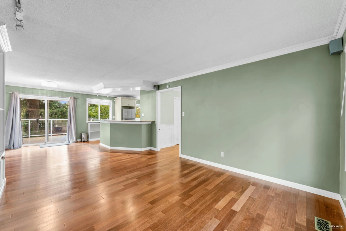 Primary Bathroom Photo of 2214 153a Street, Surrey, BC