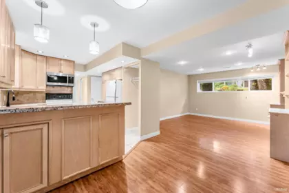 Basement Recreation Room Photo of 2214 153a Street, Surrey, BC