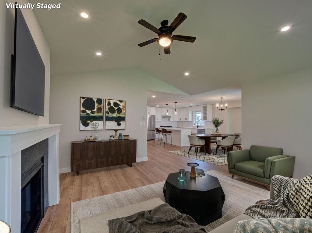 Bedroom 3 Photo of 1100 Celia Crescent, Gibsons, BC