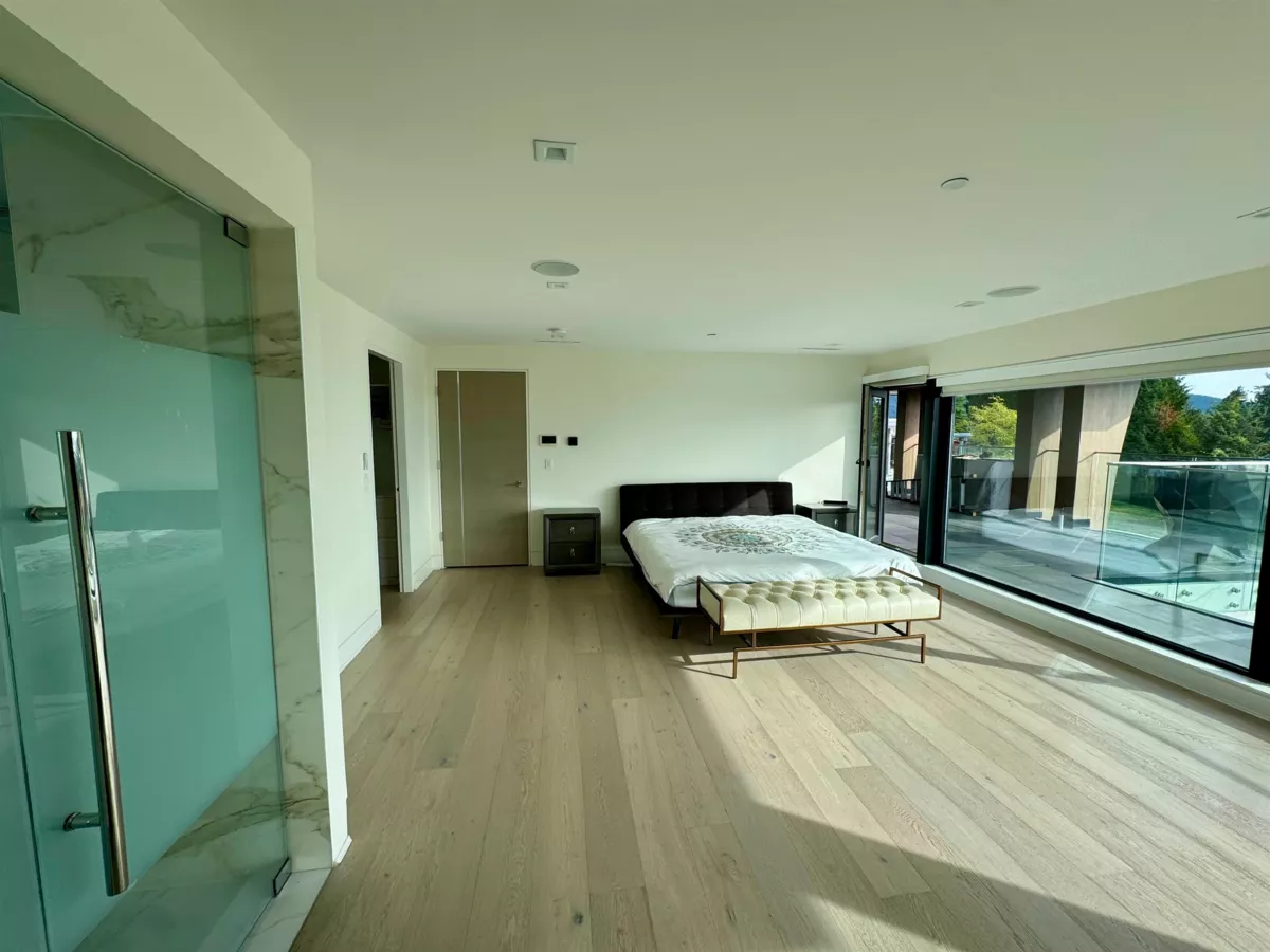 Basement Recreation Room Photo of 1035 Greenwood Place, West Vancouver, BC