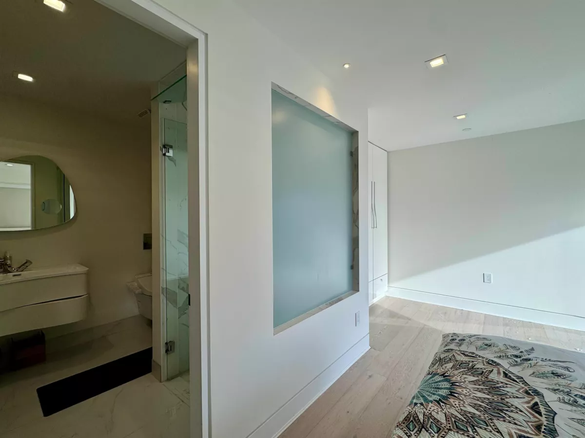 Hallway Photo of 1035 Greenwood Place, West Vancouver, BC